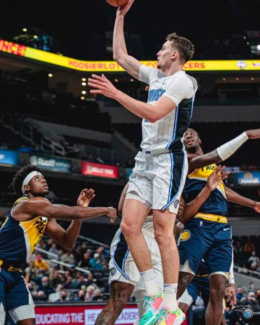 磨掉了詹姆 磨掉了詹姆