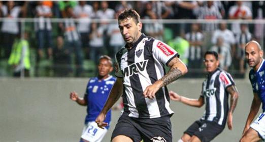 迷们对比赛 迷们对比赛