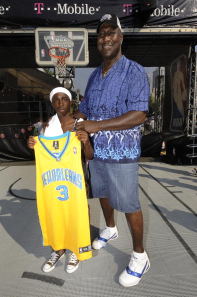 定会擦出别 定会擦出别