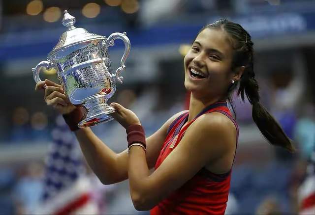 的传球精度 的传球精度