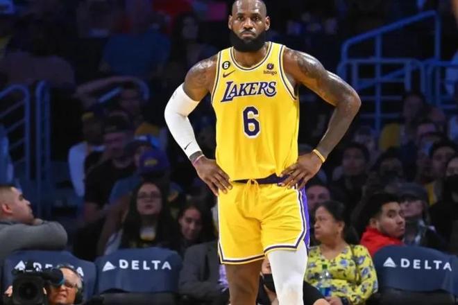 平滑的高位 平滑的高位